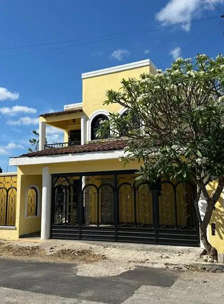 Casa de 4 recámaras en venta en Pinos del Norte Casa de 4 recámaras en venta en Pinos del Norte
