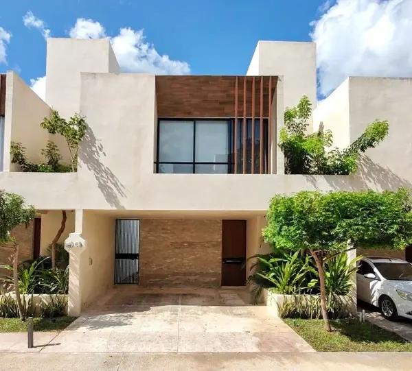 Townhouse de diseño contemporáneo con alberca privada en Marenta