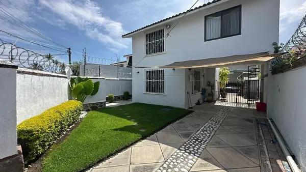 Linda Casa con Alberca y Terraza en Jiutepec, Morelos