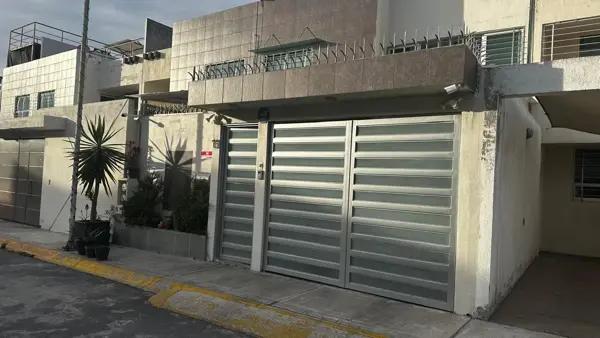 SE VENDE CASA TOTALMENTE EQUIPADA PRIVADAS DE LINDA VISTA MINERAL DE LA REFORMA