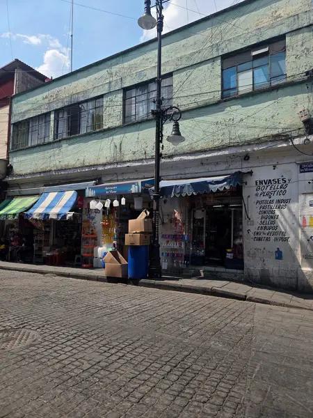En venta edificio comercial en Centro Histórico.