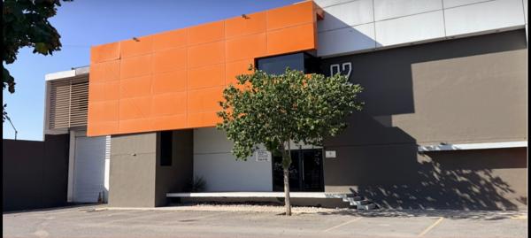 Bodega | En Renta | Junto al aeropuerto