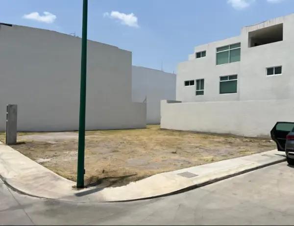 TERRENO EN VENTA DENTRO DEL FRACCIONAMIENTO NOBEL TERRENO EN VENTA DENTRO DEL FRACCIONAMIENTO NOBEL