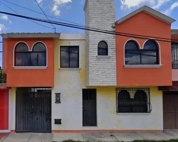 Venta de Casa en Real de Minas, Pachuca de Soto - 4 Recámaras, Amplia Zona