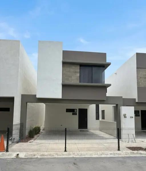 VENTA CASA EN ZONA CUMBRES, MONTERREY, NL