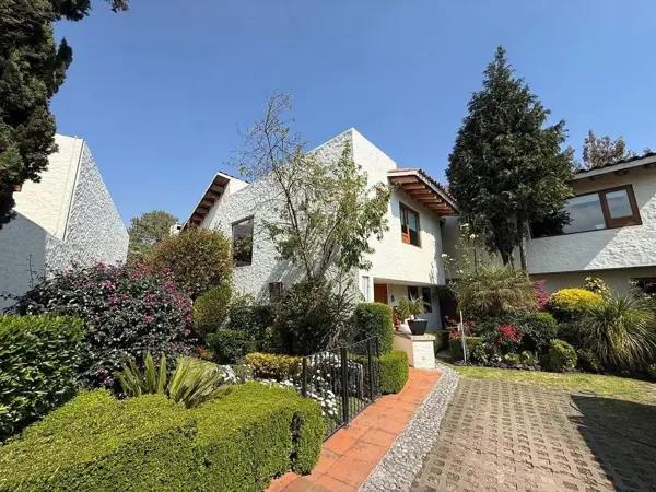 Residencia en venta en Madeiras I Cuajimalpa.
