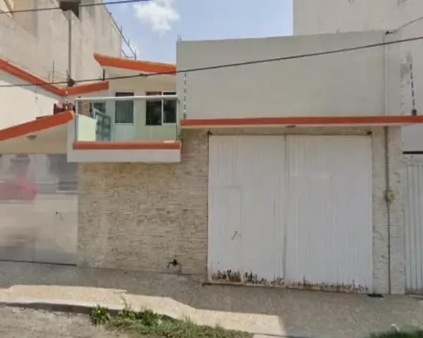 Venta de Casa en San Martín Texmelucan con 4 recámaras y cocina integral