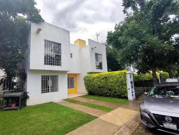 Casa Renta: Hda Las Nueces $9,500.00 Mensuales, 
San Juan del Río, Qro, Seguridad y Confort