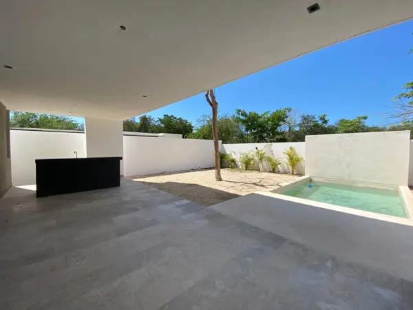 Casa en Privada con amenidades al norte de Mérida, Komchen