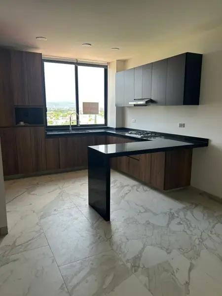?? ¡Penthouse en renta con Garden Privado! ??