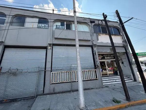 PROPIEDAD INDUSTRIAL / COMERCIAL EN VENTA SOBRE AV. BERNARDO REYES