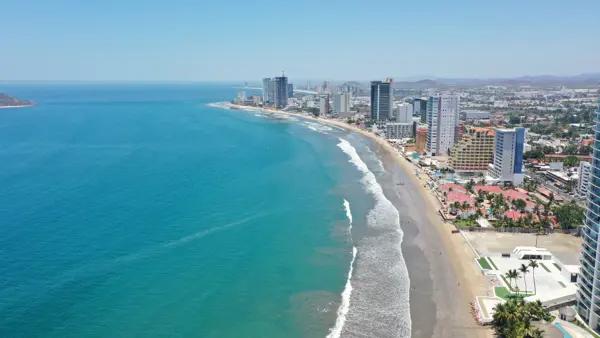 Departamento en Venta con Vista al Mar en Zona Dorada, Mazatlán