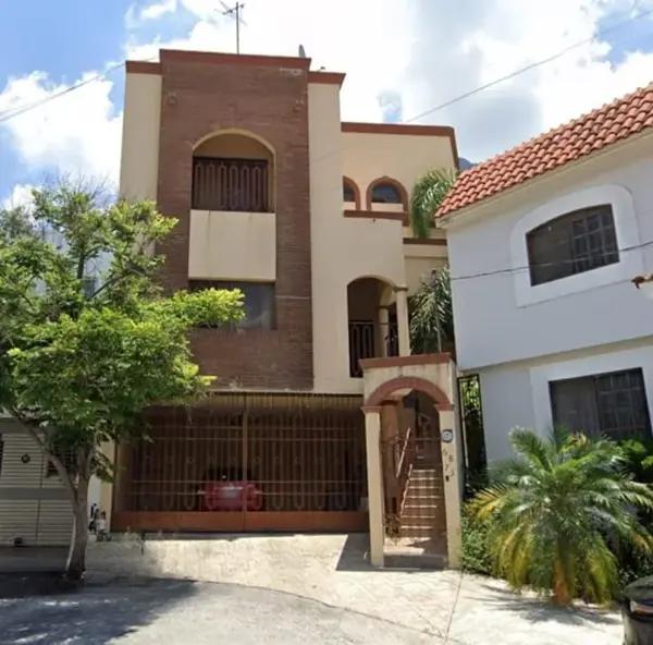 Casa en precio remate Pedregal la silla, Monterrey, Nuevo León CB