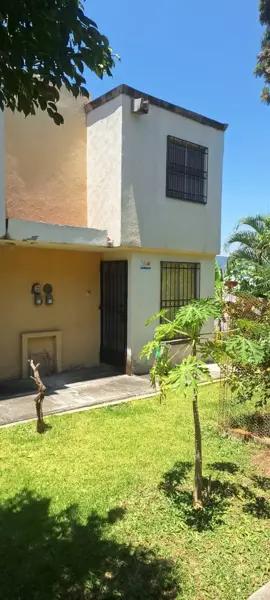 Casa en venta de 2  recamaras, en Xochitepec, Morelos.
