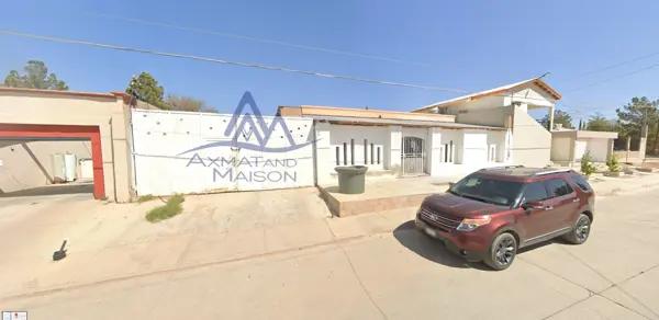 Casa en venta en Agua Prieta, Sonora con amplio jardín y fácil acceso