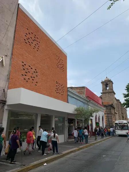 Locales en Venta en Centro, 206 m de terreno 546 m de construcción en tres plantas