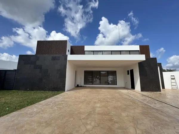 Casa en Venta en Jardines de Rejoyada