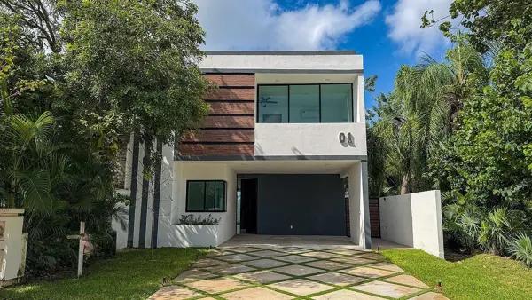 Casa Ciprés en Venta en Privada Parque Central | Nueva (3 rec. + estudio) Casa Ciprés en Venta en Privada Parque Central | Nueva (3 rec. + estudio)