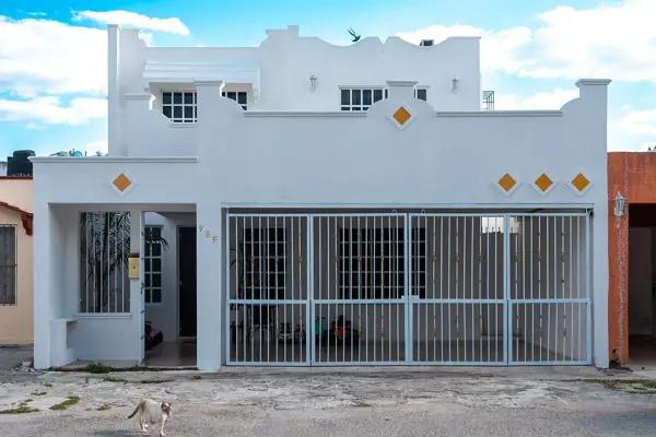 Casa con Piscina en Venta en Chuburná, Mérida, Yuc. Casa con Piscina en Venta en Chuburná, Mérida, Yuc.