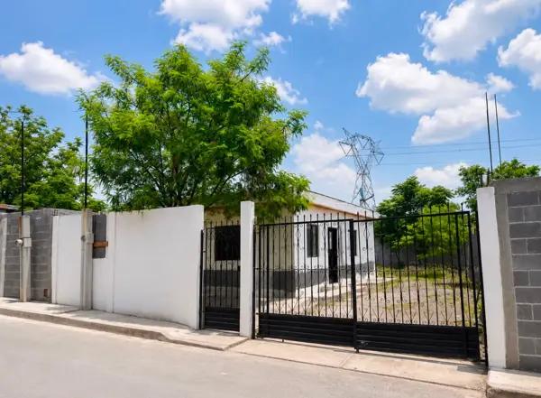 Casa en venta en Salinas Victoria