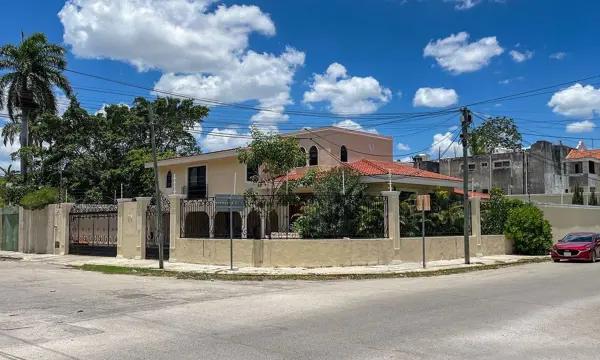 Casa en Venta en UBICACIÓN PREMIUM Col. México en Esquina Casa en Venta en UBICACIÓN PREMIUM Col. México en Esquina