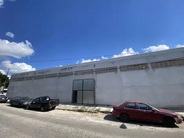 Bodega Nueva en Renta Sobre Avenida
