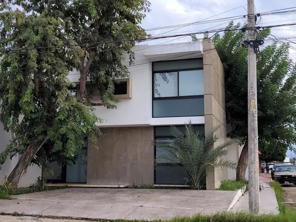 Oficina en Renta en Montecristo, Planta Baja, lista para ocupar