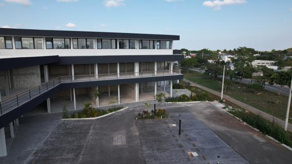 Local(PA) en Venta en Nubia Villa Comercial en Conkal