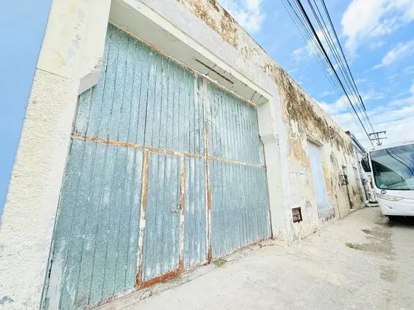 Bodega con Amplio Terreno en Venta en el Centro de Mérida