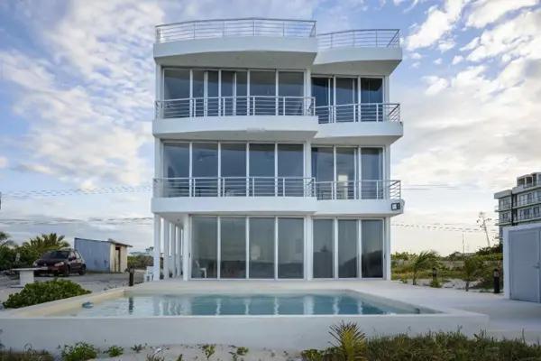 Departamento Amueblado en Venta en Seadust Condos en San Benito, Dzemul