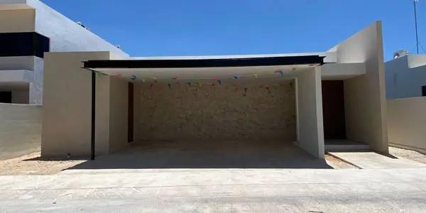 Casas(270) en Venta en privada Rocio Country Living, Tamanché, Mérida.