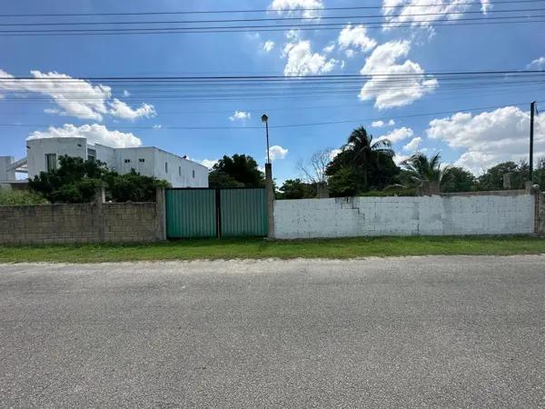 Terreno en Venta en Cholul a 3 Minutos del Periferico Terreno en Venta en Cholul a 3 Minutos del Periferico