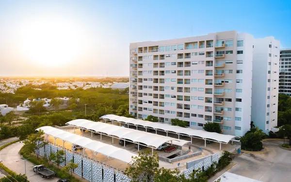 Departamento Amueblado en Renta en Vía Montejo Torre Oceana