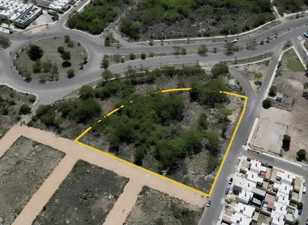 EN VENTA TERRENO COMERCIAL EN PIEDRA NORTE CAUCEL
