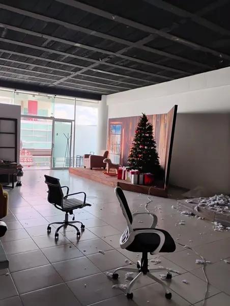Renta de local en Plaza Comercial