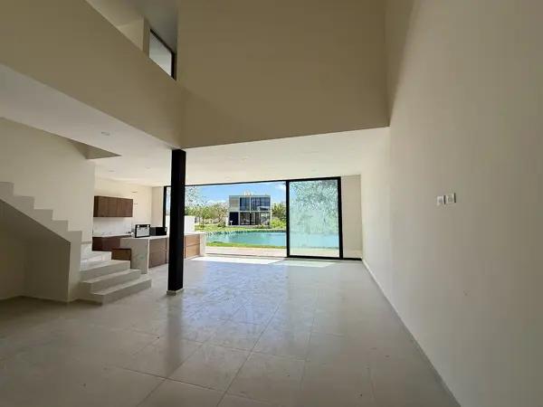 Casa(159) Frente al Lago en Venta en Altozano Casa(159) Frente al Lago en Venta en Altozano