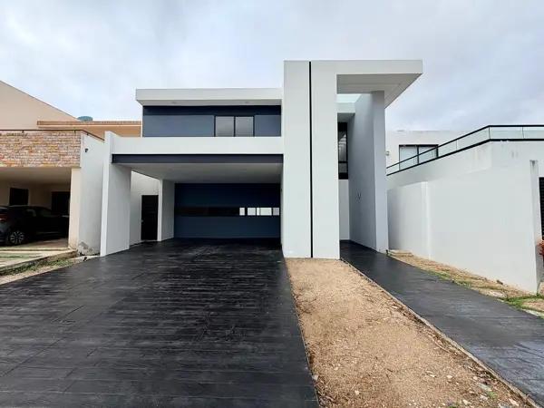 Casa de Entrega Inmediata en Venta en Parque Natura Casa de Entrega Inmediata en Venta en Parque Natura