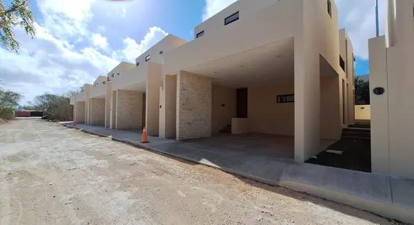 Casa en Venta en Ya'ax Residencial, Dzitya