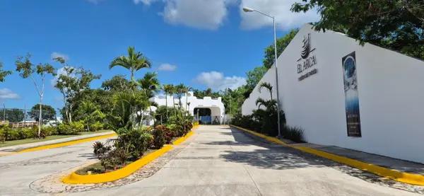 Lotes en Venta en Residencial "El Arca" en Sitpach
