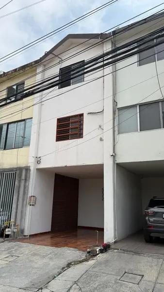 Town House en Venta en Puerta del Sol, San Jerónimo