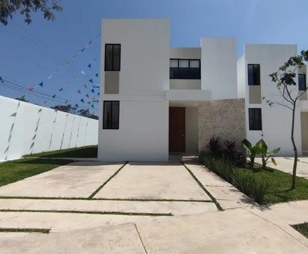 Casa (Madrid) en Venta en Senda Real en Conkal Casa (Madrid) en Venta en Senda Real en Conkal