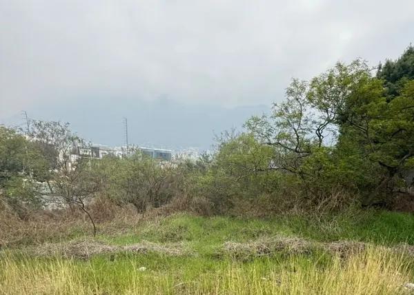Oportunidad de Terreno en Carretera Nacional
