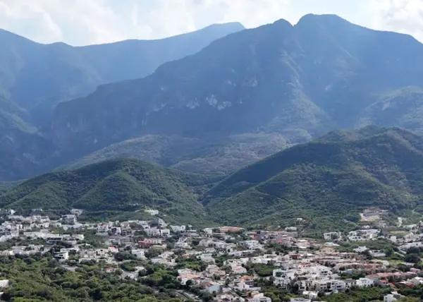 VENTA TERRENO EN VALLE ALTO