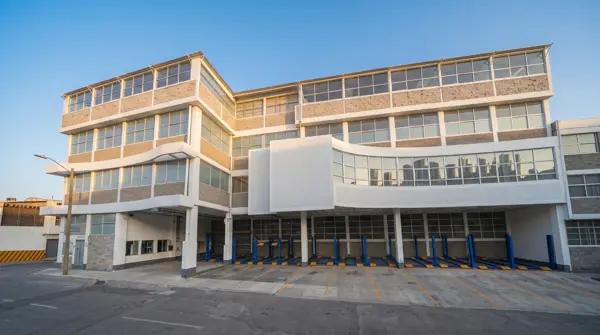 Renta Bodega de 200 m2 en Alce Blanco, Naucalpan de Juárez