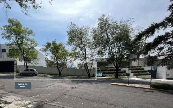 Terreno Habitacional en Venta en Bosque de las Lomas