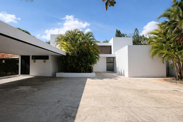 Casa en Venta en Club de Golf La Ceiba Casa en Venta en Club de Golf La Ceiba