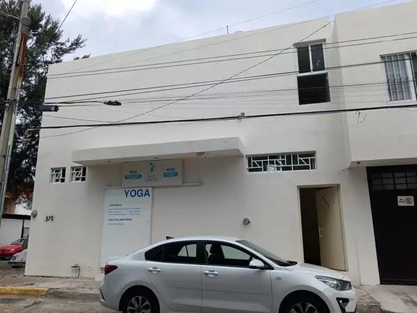 Espaciosa Oficina en Renta en Irapuato - Zona Tabachines, Irapuato