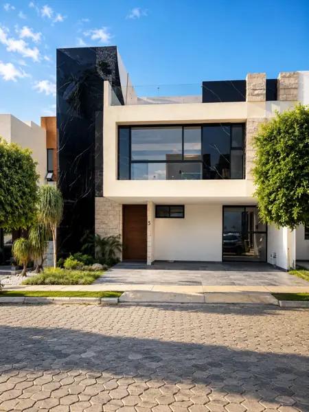 Casa en venta en Puebla, Lomas de Angelópolis parque Veneto recámara en planta baja estrena Casa en venta en Puebla, Lomas de Angelópolis parque Veneto recámara en planta baja estrena