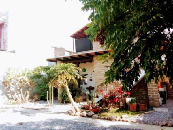 CASA DE CAMPO DE ARTISTA, EN VENTA EN COL. SALTITO DE GUADALUPE, SAN MIGUEL DE ALLENDE, GUANAJUATO.
