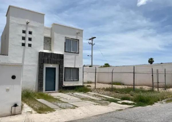 Casa en VENTA cerrada Diamante, atrás del campestre Montebello Torreón.